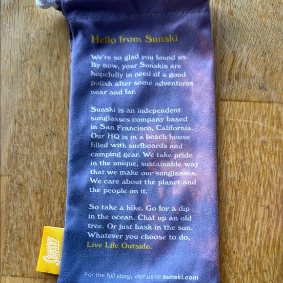 Sunski - Sunglasses with Purple Lenses - Picture 4 of 7